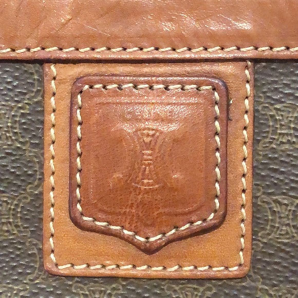 CELINE Triomphe Macadam Clutch Handbags - Picture 4 of 17